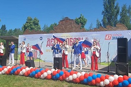 В деревне Самушкино прошел праздник по случаю Дня победы на реке Воронежка при героической обороне Ладоги