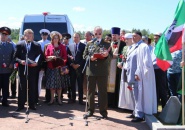 Памятный знак воинам-чеченцам открыли на Невском пятачке