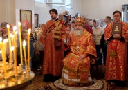 Преосвященнейший Мстислав, епископ Тихвинский и Лодейнопольский, совершил Божественную Литургию в г. Волхове