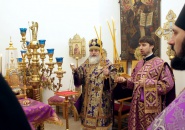 Преосвященнейший Мстислав, епископ Тихвинский и Лодейнопольский, совершил Божественную Литургию в Покровском соборе Тихвинского Успенского мужского монастыря