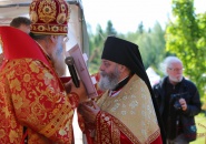 Преосвященнейший Мстислав, епископ Тихвинский и Лодейнопольский, совершил Божественную Литургию в деревне Самушкино