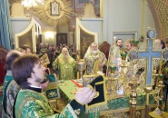 Епископ Мстислав сослужил митрополиту Варсонофию в храме Смоленской иконы Божией Матери