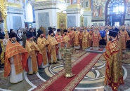 Епископ Мстислав сослужил Митрополиту Варсонофию в Новодевичьем монастыре