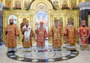 Епископ Мстислав сослужил Митрополиту Варсонофию в Новодевичьем монастыре
