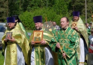 Преосвященнейший Мстислав, епископ Тихвинский и Лодейнопольский совершил Божественную Литургию в пос. Приладожский