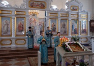Преосвященнейший Мстислав, епископ Тихвинский и Лодейнопольский, совершил Божественную Литургию в г. Подпорожье