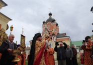 Епископ Мстислав совершил Божественную Литургию в Тихвинском Успенском монастыре – 07.05.2023