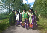 Преосвященнейший Мстислав, епископ Тихвинский и Лодейнопольский, совершил Божественную литургию в Антониево – Дымском мужском монастыре