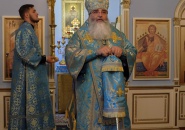 Преосвященнейший Мстислав, епископ Тихвинский и Лодейнопольский, совершил Божественную Литургию в пос. Назия