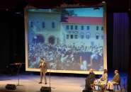 В Тихвинском городском дворце культуры прошел вечер, посвященный 15-летию возвращения Тихвинской Чудотворной иконы