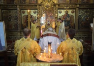 Преосвященнейший Мстислав, епископ Тихвинский и Лодейнопольский, совершил Божественную Литургию в Тихвинском Богородичном Успенском мужском монастыре