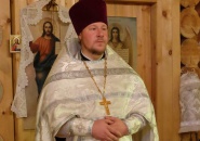 Преосвященнейший Мстислав,епископ Тихвинский и Лодейнопольский, совершил Божественную Литургию в с. Винницы 