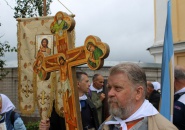 По территории Тихвинской епархии прошел первый крестный ход «Путь Богородицы»