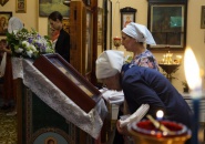 В Свято-Троицком храме г. Кириши состоялось посвящение в сестер милосердия