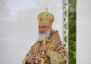 Епископ Мстислав сослужил Святейшему Патриарху Кириллу на площади кафедрального собора в Череповце