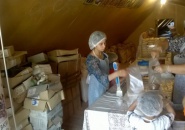 Малоимущие жители Тихвинской епархии получили от «банка еды» в 2017 году шесть тонн бесплатных продуктов