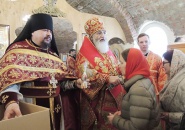 Епископ Мстислав совершил Божественную литургию в Антониево-Дымском монастыре – 18.04.2023