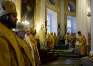 В Неделю 26-ю по Пятидесятнице Предстоятель Русской Церкви совершил Литургию в Троицком соборе Александро-Невской лавры 