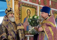 Преосвященнейший Мстислав, епископ Тихвинский и Лодейнопольский, совершил Божественную Литургию в Знаменской церкви г. Тихвина