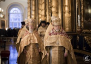 Преосвященнейший Мстислав, епископ Тихвинский и Лодейнопольский, принял участие в богослужении в Николо-Богоявленском морском соборе г. Санкт-Петербурга