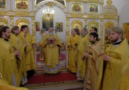 Преосвященнейший Мстислав, епископ Тихвинский и Лодейнопольский, совершил Божественную Литургию в Тихвинском мужском монастыре 