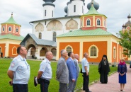 Руководство районных подразделений ГИБДД Ленинградской области посетили Святые места Тихвинской земли