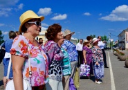 В Тихвине прошли праздничные мероприятия, посвященные 1030-летию Крещения Руси