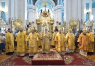 Епископ Мстислав сослужил Митрополиту Варсонофию в Князь-Владимирском соборе