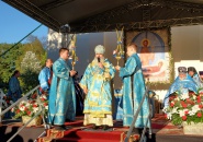 Преосвященнейший Мстислав, епископ Тихвинский и Лодейнопольский, совершил Всенощное бдение в Староладожском Свято-Успенском девичьем монастыре