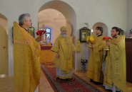 Преосвященнейший Мстислав, епископ Тихвинский и Лодейнопольский, совершил Божественную Литургию в г. Сясьстрой